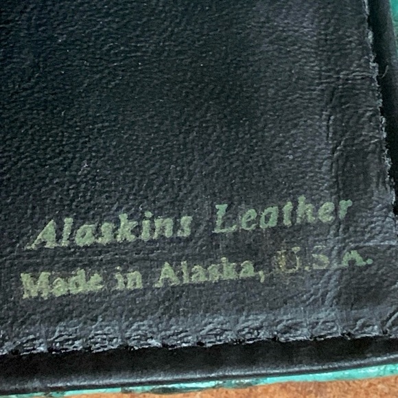 Vintage Alaska Sea Bass Leather Wallet - Picture 11 of 12